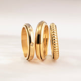 gold spinning pleated ring